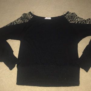 Chic black sweater!